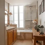 Clos Saint-martin 4*