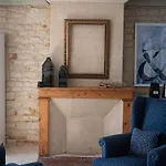 Konukevi Clos Saint-martin 4*