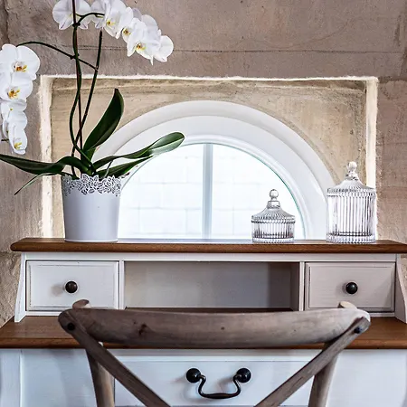 Pensión Clos Saint Martin 4*